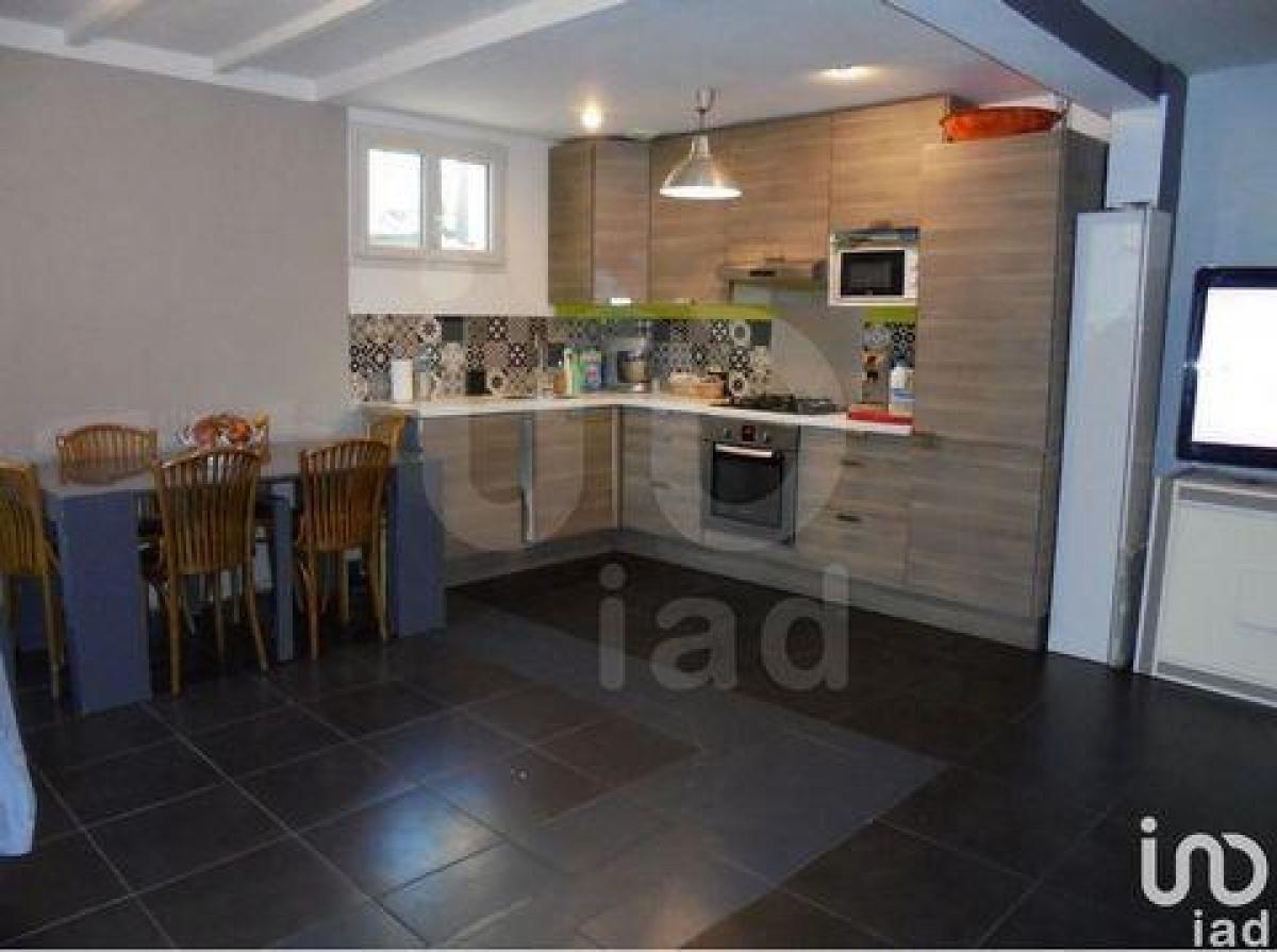 3 bedrooms House in Le Bourget, France No. 28727