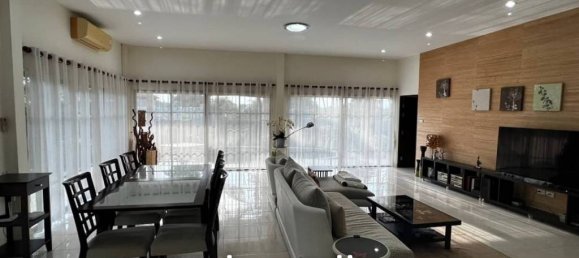 Кафе / ресторан с 3 спальнями в Паттайя, Таиланд № 16628 5