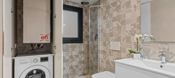 Apartamento de 2 dormitorios en Alicante, Spain No. 177332 15