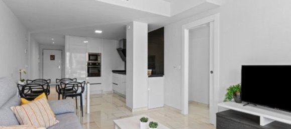 Apartamento de 2 dormitorios en Alicante, Spain No. 177332 4