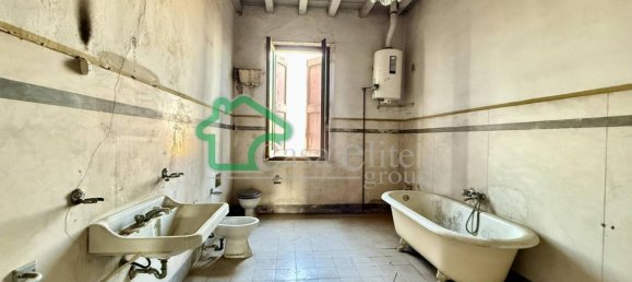 4 Schlafzimmer Villa in Crema, Italy, Nr. 199669 21