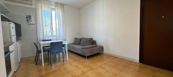 3-salle Appartement à Sassuolo, Italy No. 40448 3