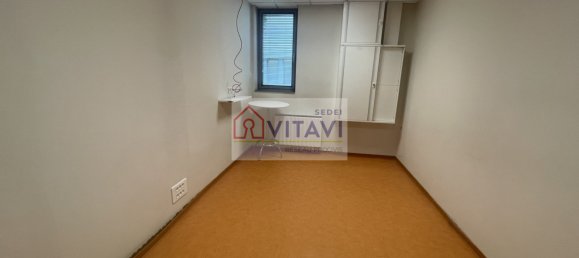 19 rooms Office in Beauvais, France No. 271958 11