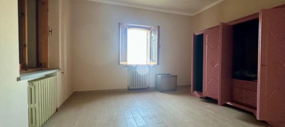 5 rooms House in Verucchio, Italy No. 92009 15