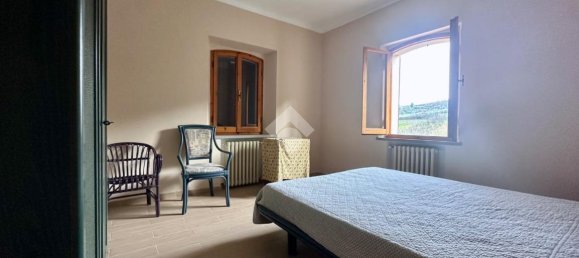 5 rooms House in Verucchio, Italy No. 92009 11