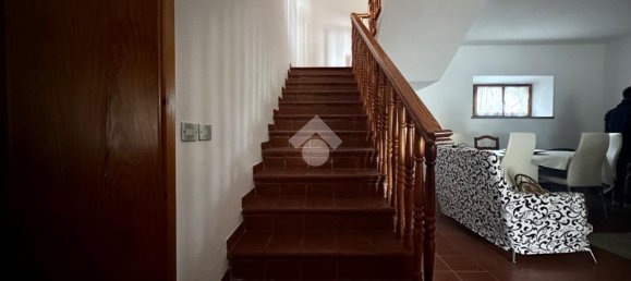 5 rooms House in Verucchio, Italy No. 92009 6