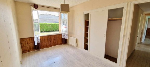 Casa de 3 dormitorios en Saint-Benoit-sur-Loire, France No. 247775 14