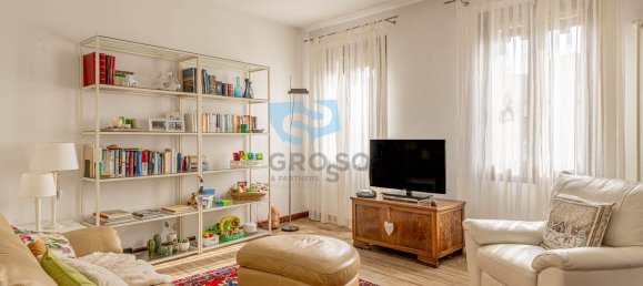 390m² Office in Istrana, Italy No. 381183 6