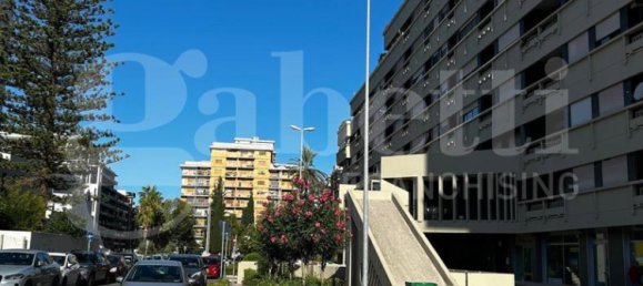 Garaje en Taranto, Italy 14 m² No. 351414 5