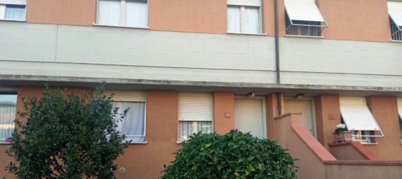 5-salle Maison à Massa, Italy No. 149985 2