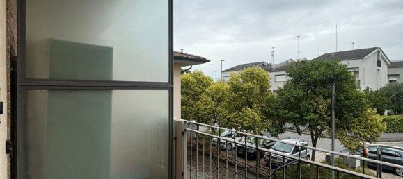 3 bedrooms Apartment in Collecchio, Italy No. 340490 8