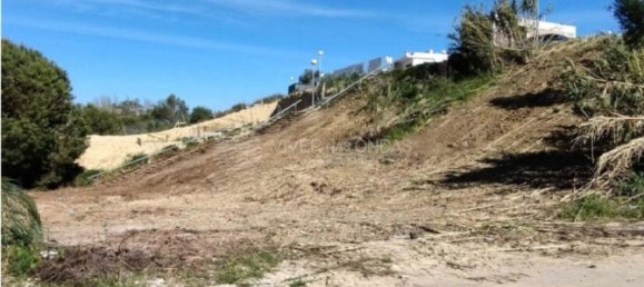 Terrain à Almada, Portugal 667m² No. 58077 8