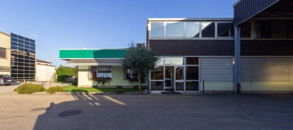 Lagerhaus in Pordenone, Italy 3000m², Nr. 118216 3