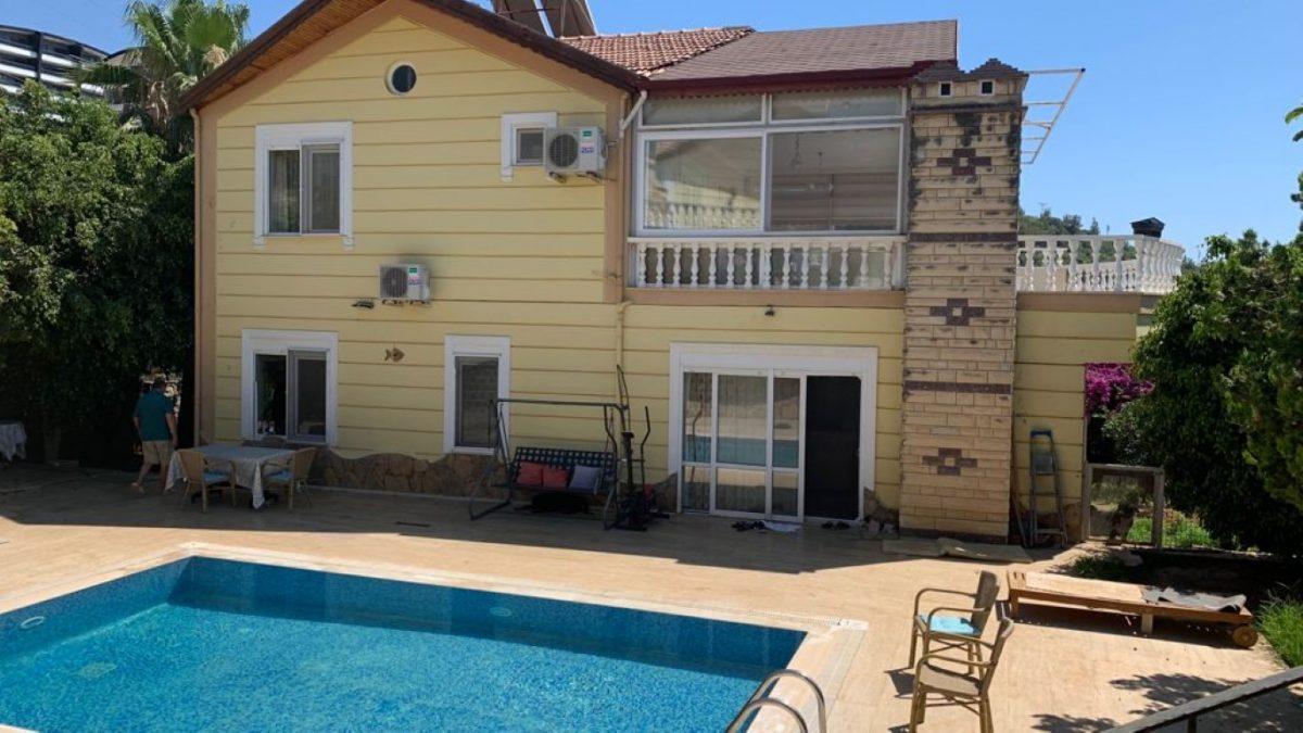 Villa de 5 habitaciónes en Mahmutlar, Turkey No. 46315