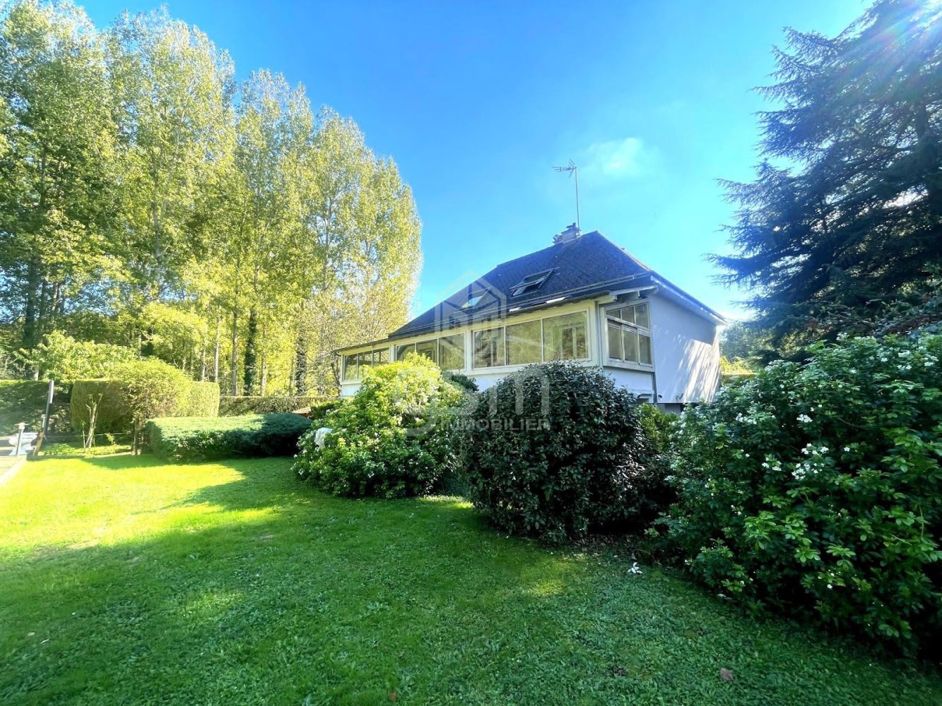 5 bedrooms Villa in Montbazon, France No. 232651