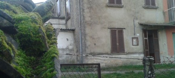 7-Zimmer Haus in Gropparello, Italy, Nr. 253359 8