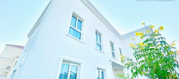 Adosado de 5 dormitorios en Al Hamra Village, UAE No. 17687 2