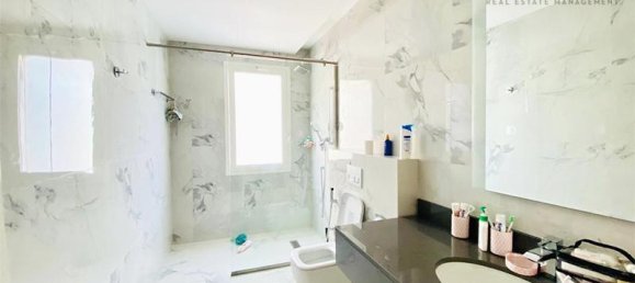 Adosado de 5 dormitorios en Al Hamra Village, UAE No. 17687 16