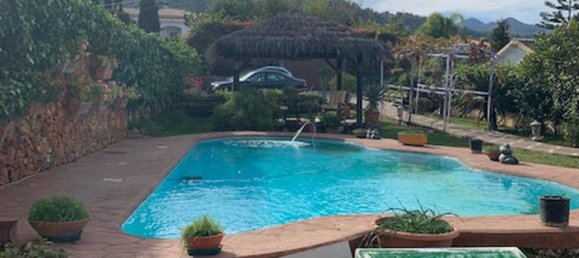 Villa de 8 dormitorios en Alhaurín de la Torre, Spain No. 146013 2