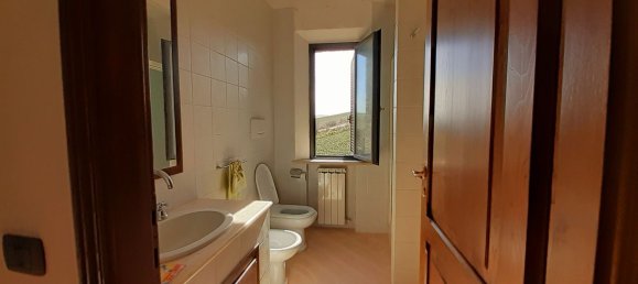15 rooms House in Castiglione d'Orcia, Italy No. 66159 19