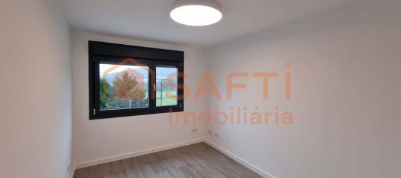 3 bedrooms House in Valenca, Portugal No. 60584 21