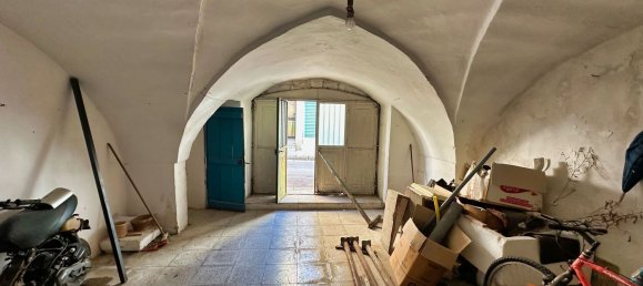 Casa de 6 habitaciónes en Andrano, Italy No. 172425 37