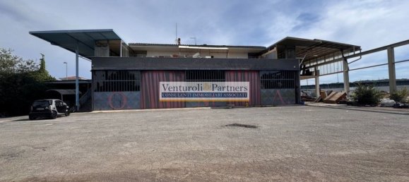 Almacén en Lonato del Garda, Italy 1400 m² No. 277423 4