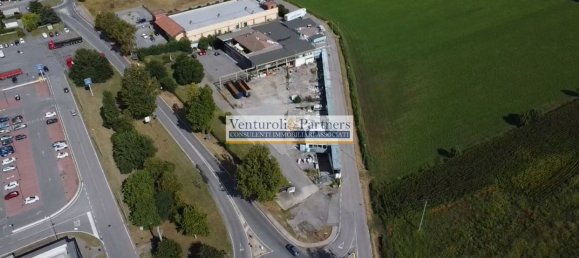 Almacén en Lonato del Garda, Italy 1400 m² No. 277423 11