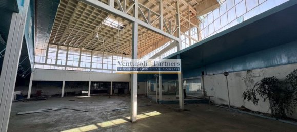 Almacén en Lonato del Garda, Italy 1400 m² No. 277423 7