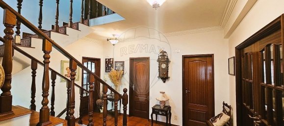 5 bedrooms House in Almada, Portugal No. 166411 8