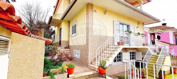 5 bedrooms House in Almada, Portugal No. 166411 2