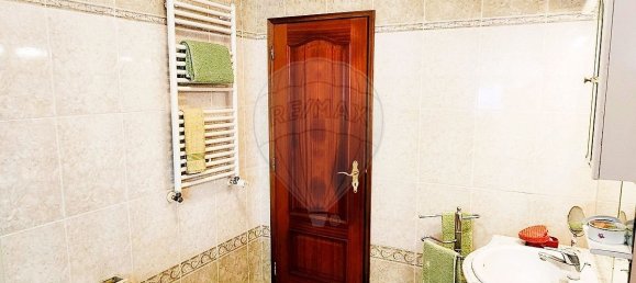 5 bedrooms House in Almada, Portugal No. 166411 28