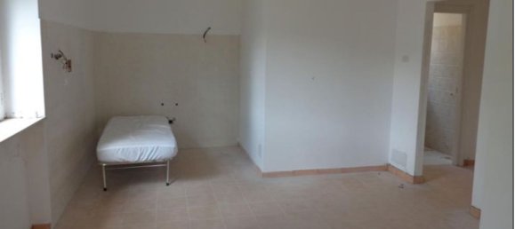 5-salle Appartement à Bolognano, Italy No. 238463 10