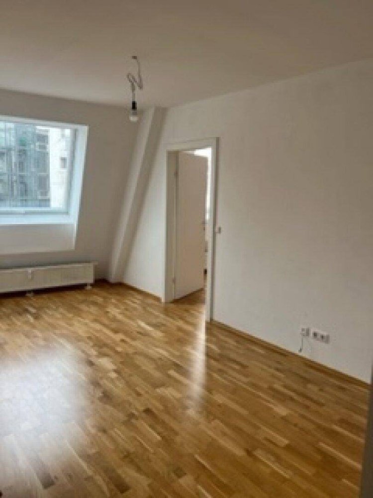 2غرفة شقة في Graz, Austria رقم 178731