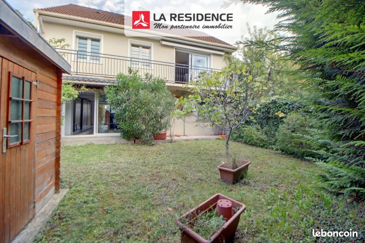 3 chambres Maison à Verneuil-sur-Seine, France No. 178406