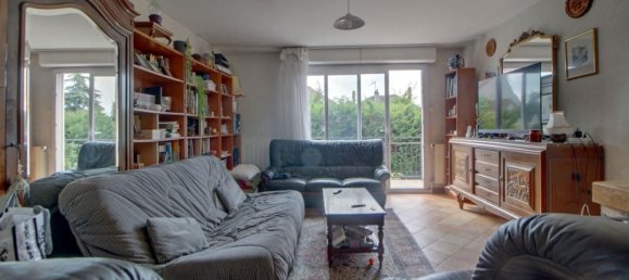 3 chambres Maison à Verneuil-sur-Seine, France No. 178406 2