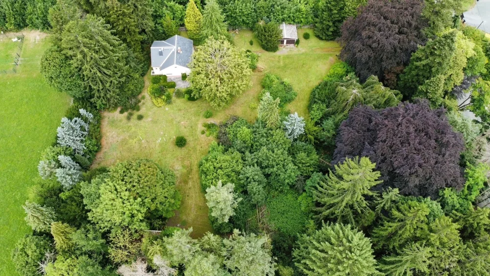 Дом с 3 комнатами в Фогтланд, Германия № 282978