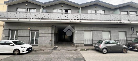 Apartamento de 3 divisões em Lissone, Italy N.º 177869 15