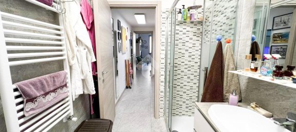 Apartamento de 3 divisões em Lissone, Italy N.º 177869 12