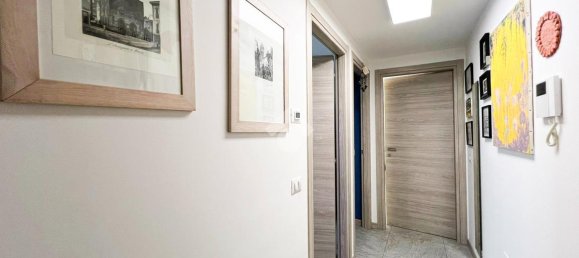 Apartamento de 3 divisões em Lissone, Italy N.º 177869 9