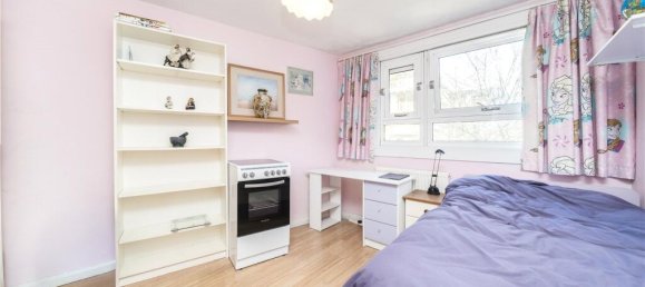 2 bedrooms Apartment in London, United Kingdom No. 12739 5