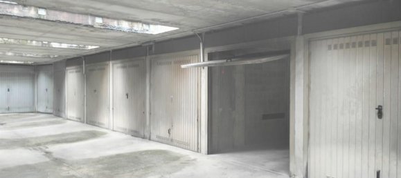 Garaje de 1 habitación en Monza, Italy No. 30215 5