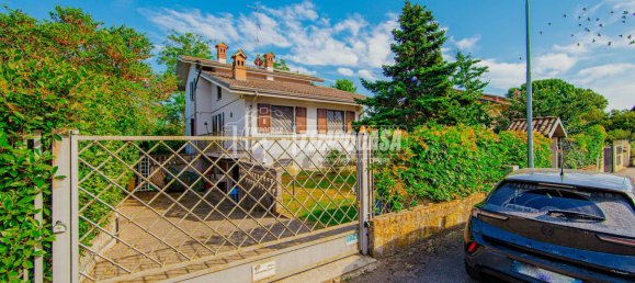 4 rooms Villa in Torre d'Isola, Italy No. 266223 4