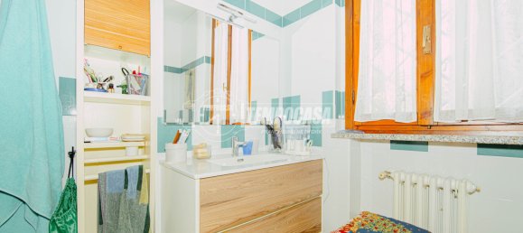 4 rooms Villa in Torre d'Isola, Italy No. 266223 8