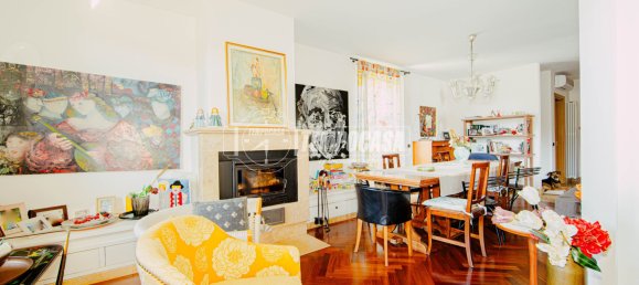 4 rooms Villa in Torre d'Isola, Italy No. 266223 6