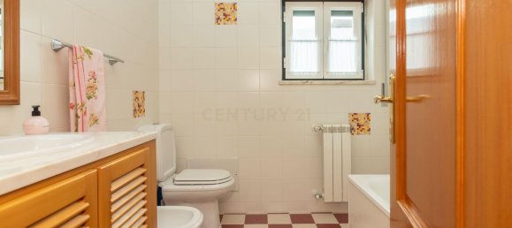 4 Schlafzimmer Haus in Corroios, Portugal, Nr. 119799 33