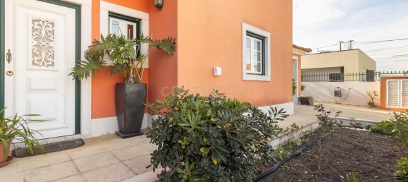 4 Schlafzimmer Haus in Corroios, Portugal, Nr. 119799 48