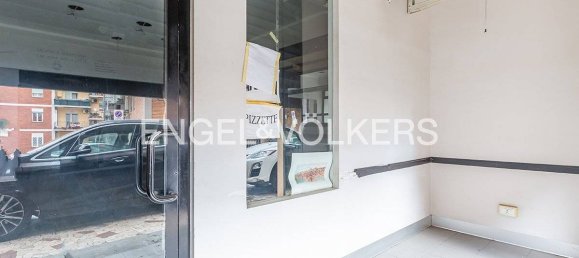 1 room Commercial property in Ariccia, Italy No. 63004 12