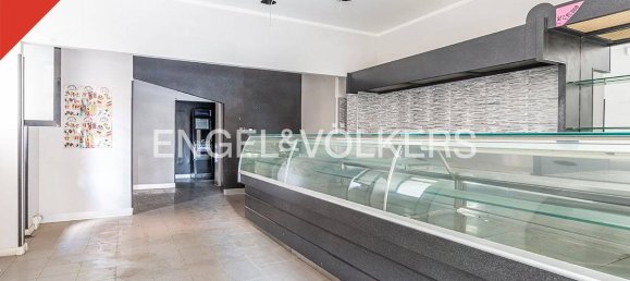 1 room Commercial property in Ariccia, Italy No. 63004 15