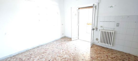 3 chambres Appartement à Bari, Italy No. 361798 19